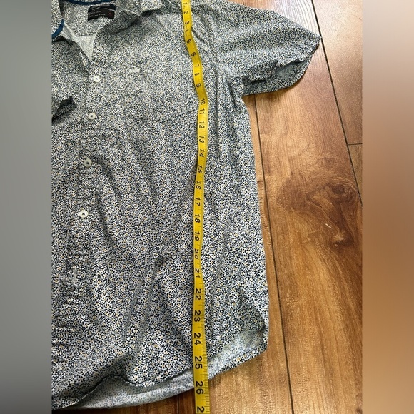 Denim and Flower Slim Fit Floral Print Button Down - Picture 7 of 9